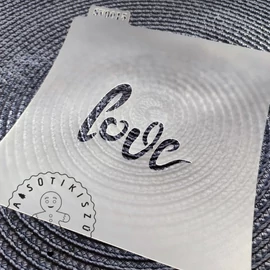 Love felirat stencil  Love felirat stencil