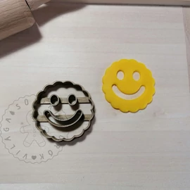 Mosolygós smile - Linzer sütikiszúró (FIX)