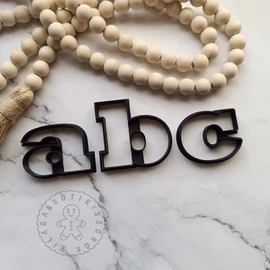 ABC betűk körvonal sütikiszúró