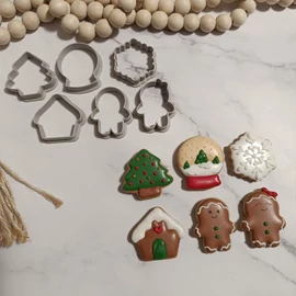 Adventi naptár minik körvonal sütikiszúró szett 
