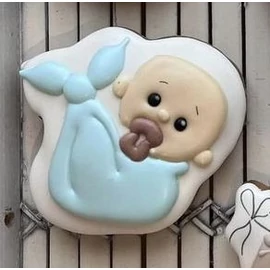 Baba pólyában körvonal sütikiszúró - Mézédes
