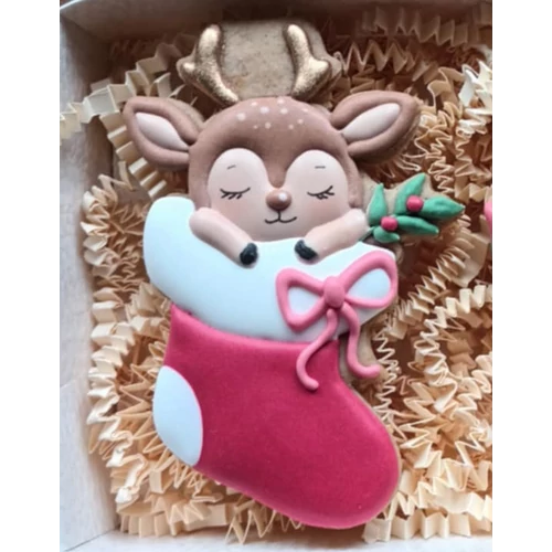 Rénszarvas zokniban körvonal sütikiszúró - Mesi Mézi Design