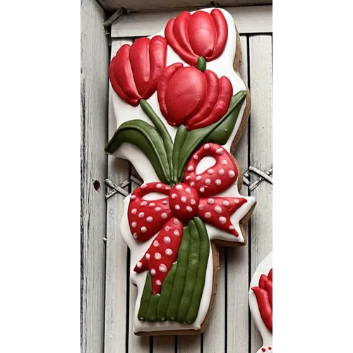 Tulipánok körvonal sütikiszúró - Mézédes