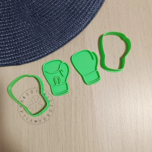 Boxkesztyű pár sütikiszúró 