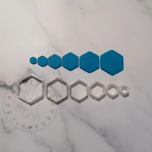 Lekerekített hexagon alakú süthető gyurma kiszúró